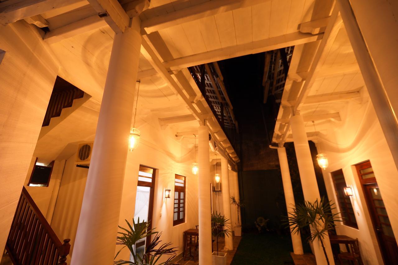 Knight Inn - Galle Fort Ngoại thất bức ảnh